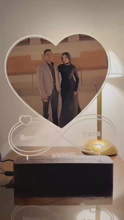 زبونة ماسكة Eternal Love Light بصورة وأسامي وتاريخ وهي منورة